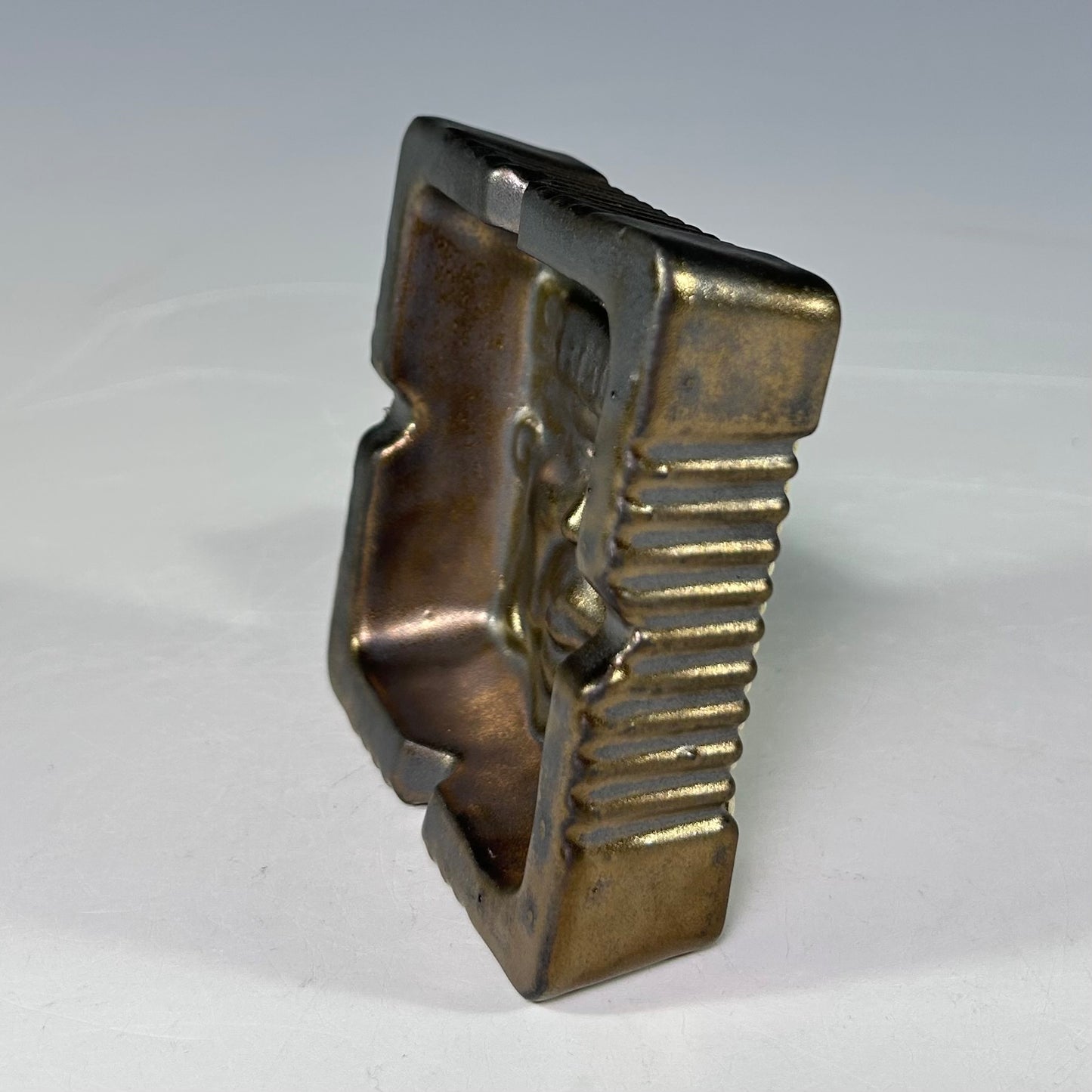 BRONZE SCHMUTZ-TRAY