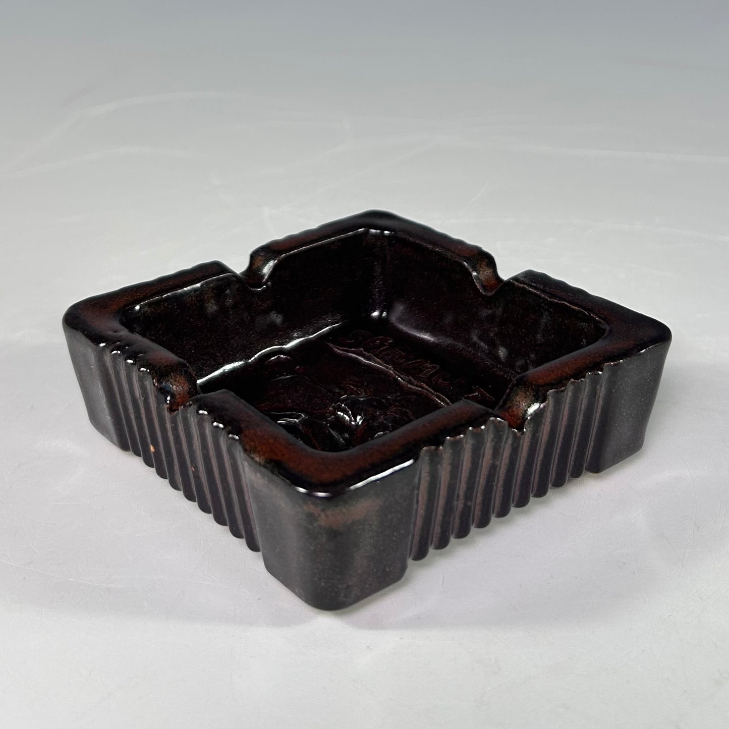 BLACK RUST SCHMUTZ-TRAY